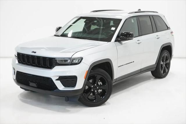 2022 Jeep Grand Cherokee Altitude 4x4