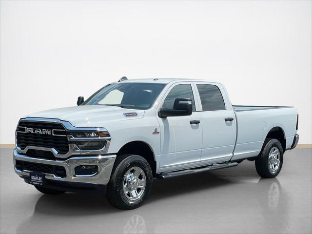 2025 RAM Ram 3500 RAM 3500 TRADESMAN CREW CAB 4X4 8 BOX