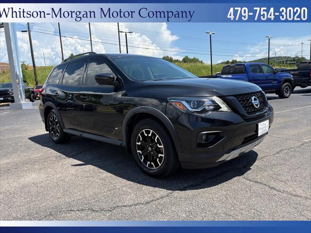 2019 Nissan Pathfinder SL