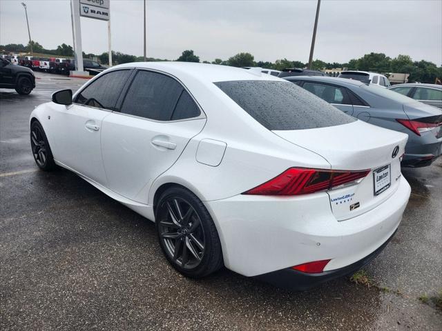 2018 Lexus IS 300 300