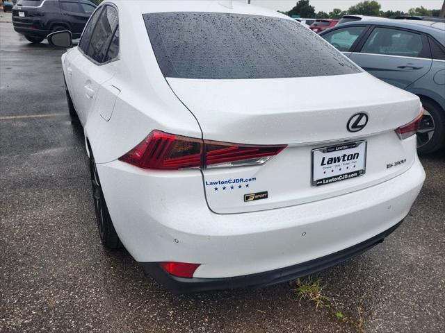 2018 Lexus IS 300 300
