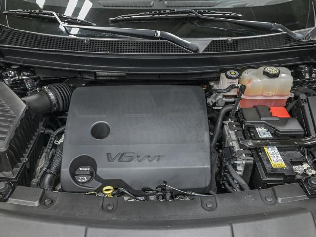 2023 Chevrolet Traverse AWD LT Leather