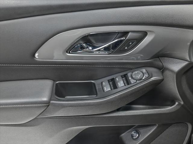 2023 Chevrolet Traverse AWD LT Leather