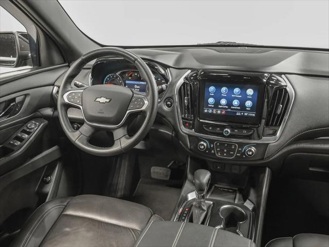 2023 Chevrolet Traverse AWD LT Leather