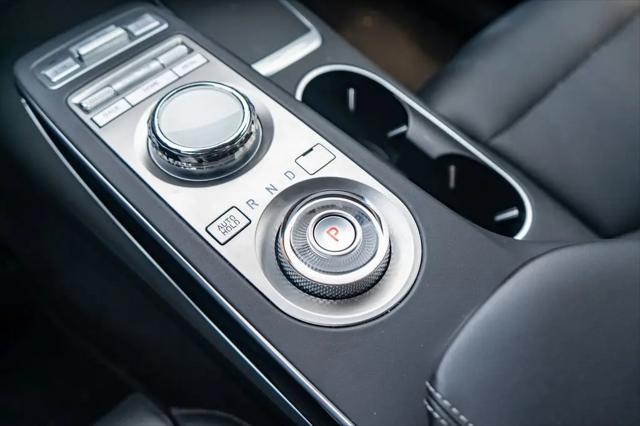 2025 Genesis GV70 2.5T AWD