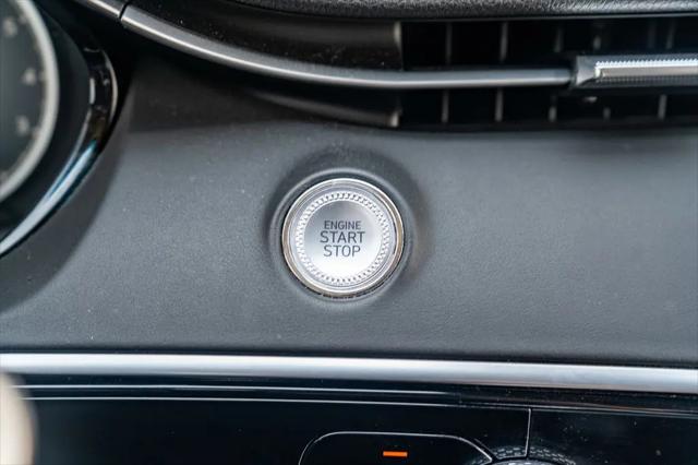 2025 Genesis GV70 2.5T AWD
