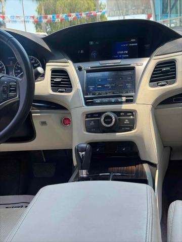 2015 Acura RLX Technology Package