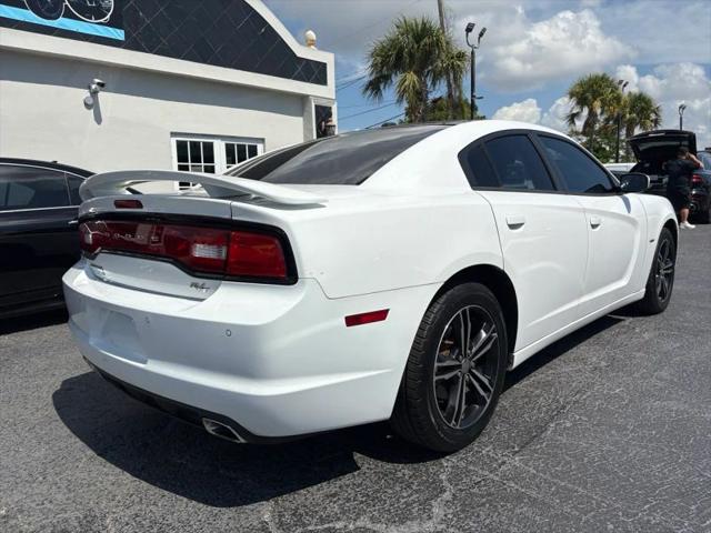 2014 Dodge Charger R/T Plus