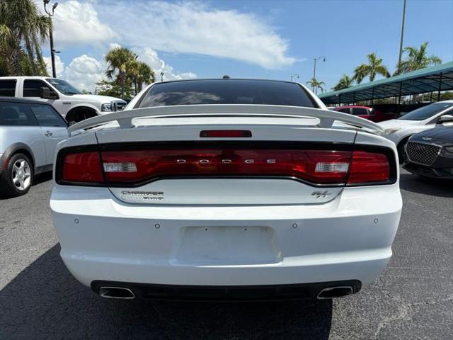 2014 Dodge Charger R/T Plus