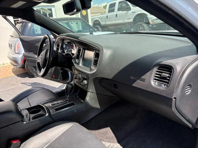 2014 Dodge Charger R/T Plus
