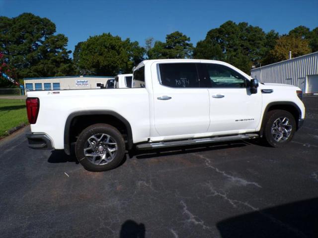 2025 GMC Sierra 1500 4WD Crew Cab Short Box SLT