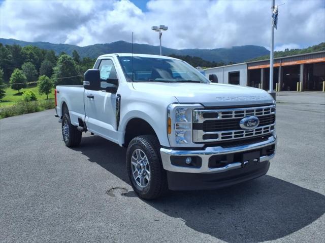 2025 Ford F-350 XLT