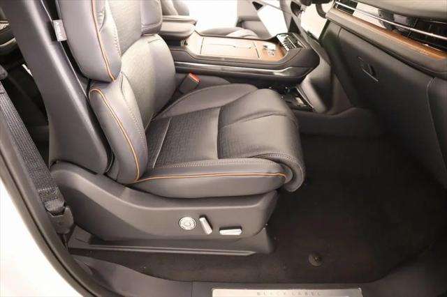 2025 Lincoln Navigator Black Label