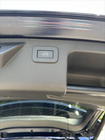 2023 Land Rover Discovery Sport S R-Dynamic