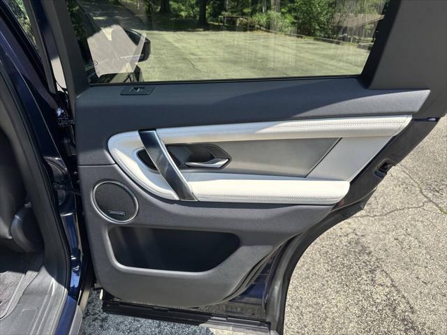 2023 Land Rover Discovery Sport S R-Dynamic