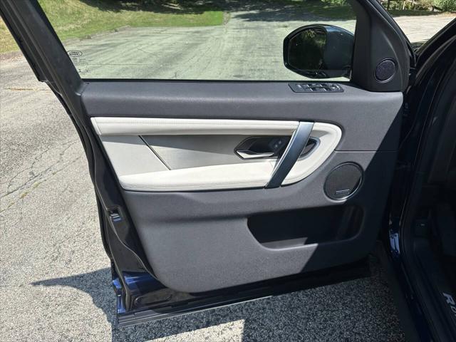 2023 Land Rover Discovery Sport S R-Dynamic
