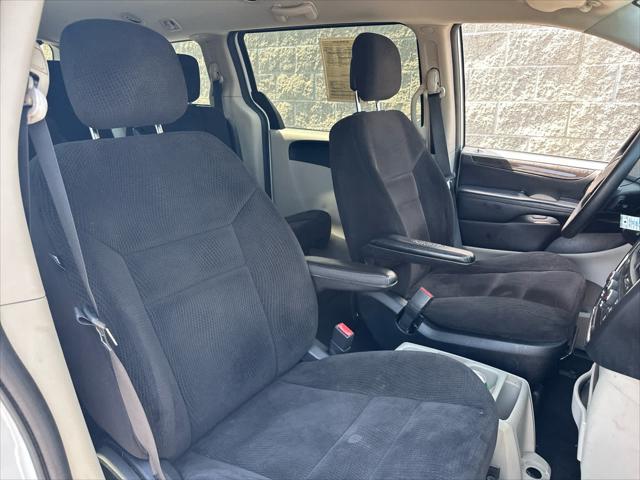 Used 2014 Dodge Grand Caravan For Sale in Wilmington, OH