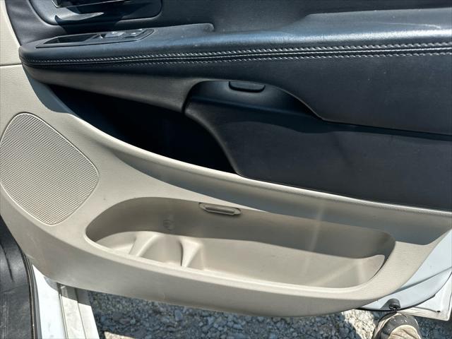 Used 2014 Dodge Grand Caravan For Sale in Wilmington, OH