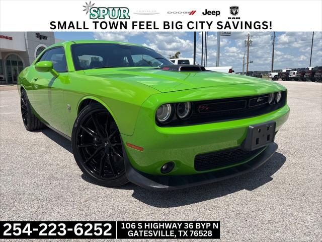 2017 Dodge Challenger 392 Hemi Scat Pack Shaker