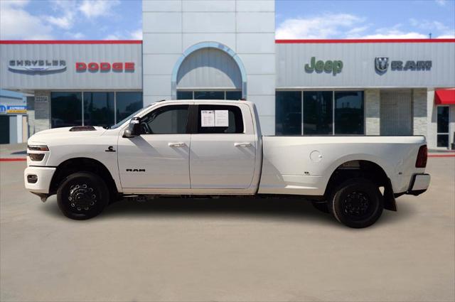 2025 RAM 3500 Laramie Crew Cab 4x4 8 Box 2025 RAM 3500 Laramie Crew Cab 4x4 8 Box