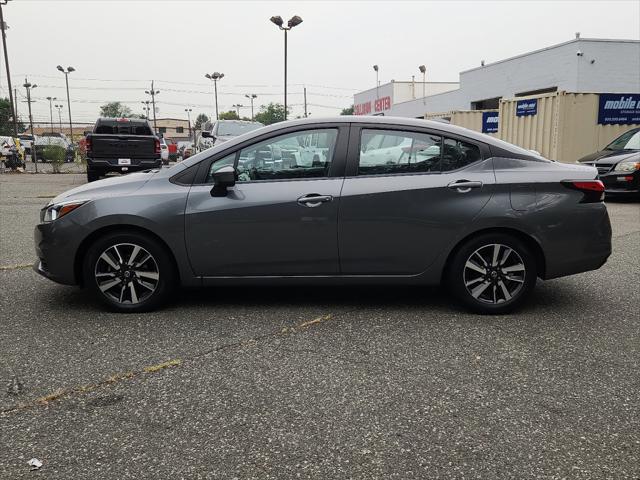 2021 Nissan Versa SV Xtronic CVT