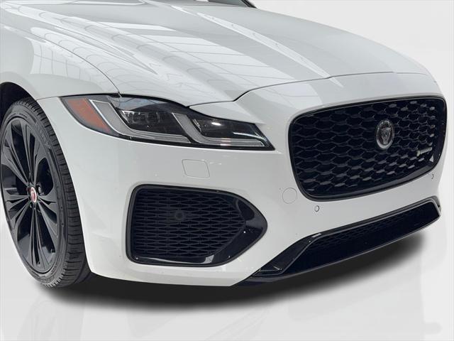 2022 Jaguar XF R-Dynamic SE P300 AWD Automatic