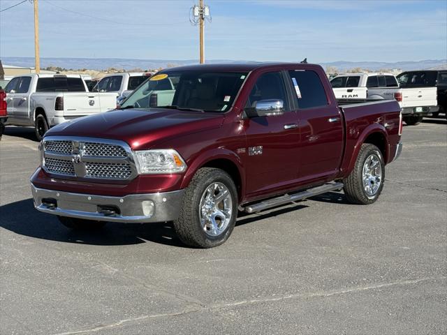 2017 RAM 1500 Laramie Crew Cab 4x4 57 Box 2017 RAM 1500 Laramie Crew Cab 4x4 57 Box