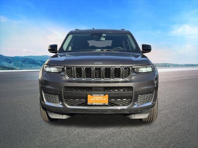 2021 Jeep Grand Cherokee L Laredo 4x2