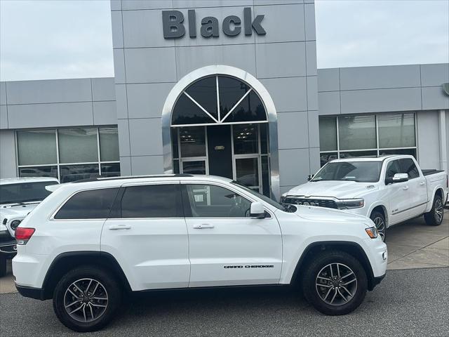 2019 Jeep Grand Cherokee Laredo E 4x4 2019 Jeep Grand Cherokee Laredo E 4x4