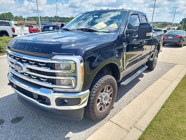 2023 Ford F-350 LARIAT
