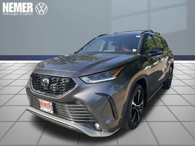 2022 Toyota Highlander XSE