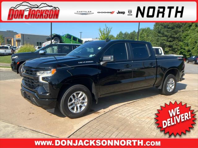 2022 Chevrolet Silverado 1500 4WD Crew Cab Short Bed RST