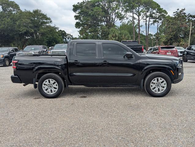2022 Nissan Frontier Crew Cab SV 4x2
