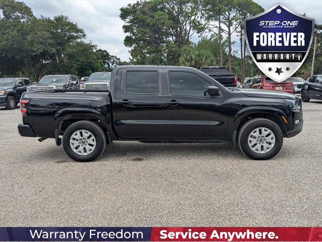 2022 Nissan Frontier Crew Cab SV 4x2