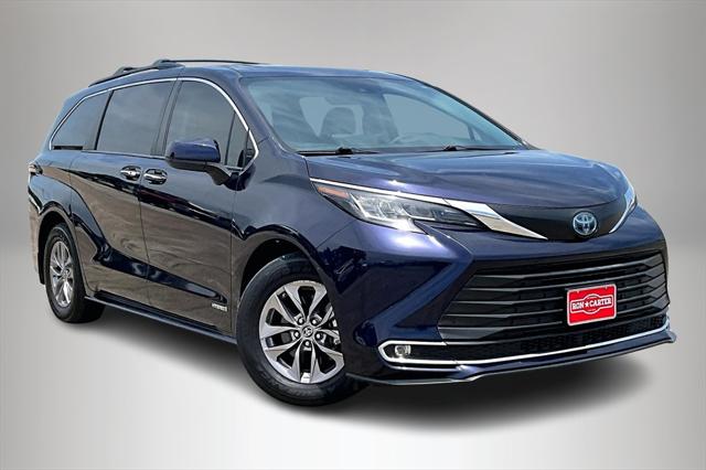 2021 Toyota Sienna XLE