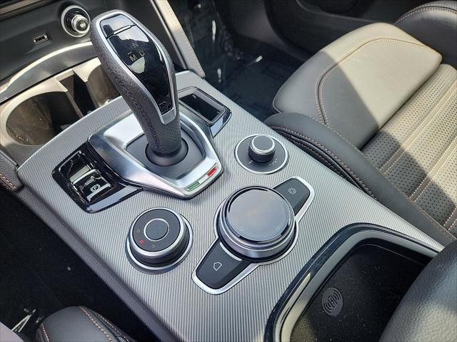 2025 Alfa Romeo Stelvio Sprint AWD
