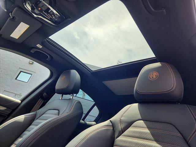 2025 Alfa Romeo Stelvio Sprint AWD
