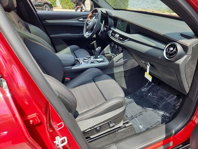 2025 Alfa Romeo Stelvio Sprint AWD