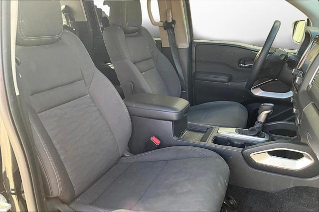 2024 Nissan Frontier Crew Cab SV 4x2