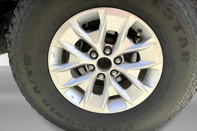 2024 Nissan Frontier Crew Cab SV 4x2
