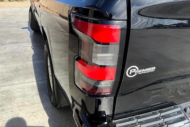 2024 Nissan Frontier Crew Cab SV 4x2