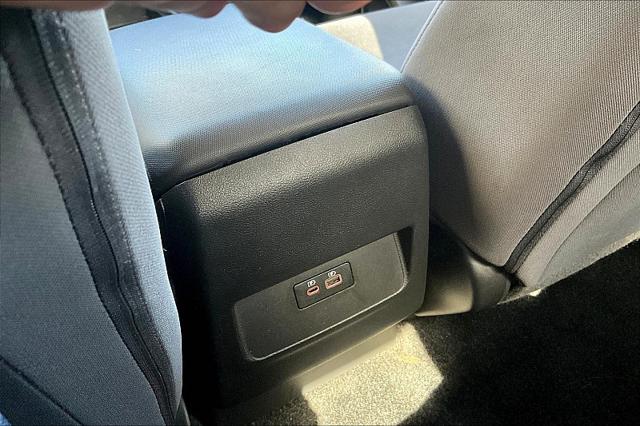 2024 Nissan Frontier Crew Cab SV 4x2