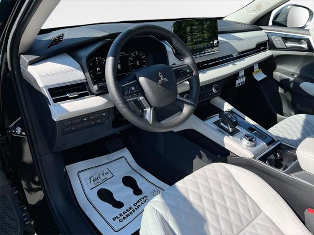 2025 Mitsubishi Outlander PHEV PLATINUM EDITION S-AWC