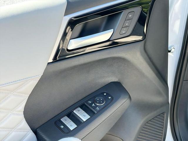 2025 Mitsubishi Outlander PHEV SEL S-AWC