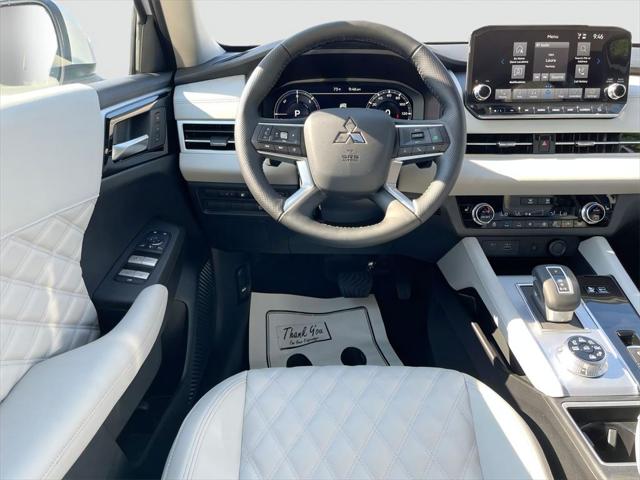 2025 Mitsubishi Outlander PHEV SEL S-AWC