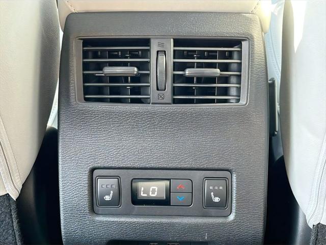 2025 Mitsubishi Outlander PHEV SEL S-AWC