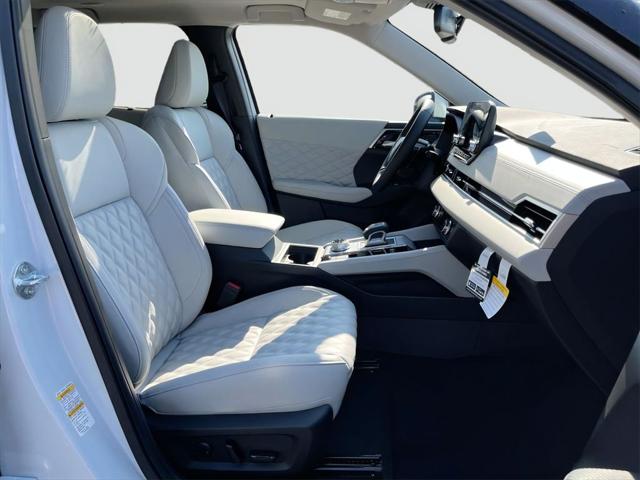 2025 Mitsubishi Outlander PHEV SEL S-AWC