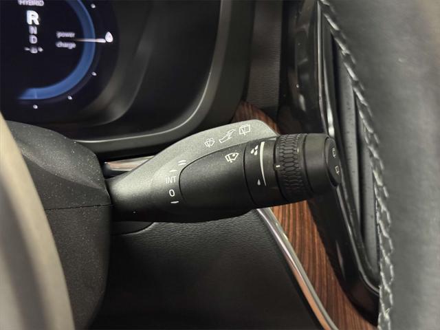2023 Volvo XC60 Recharge T8 Plus Dark Theme