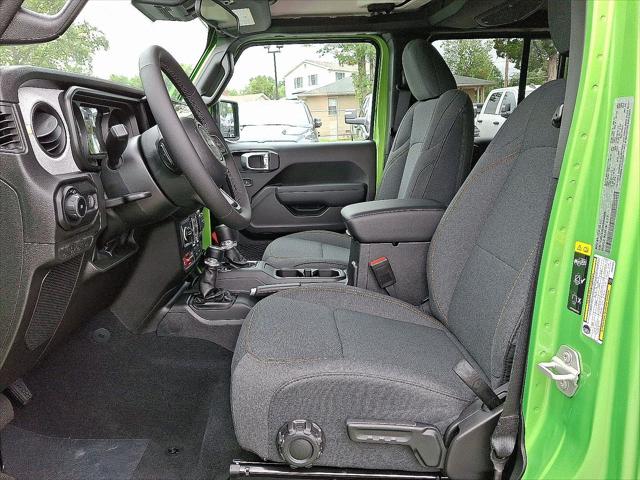 2025 Jeep Wrangler 4-Door Willys 4x4
