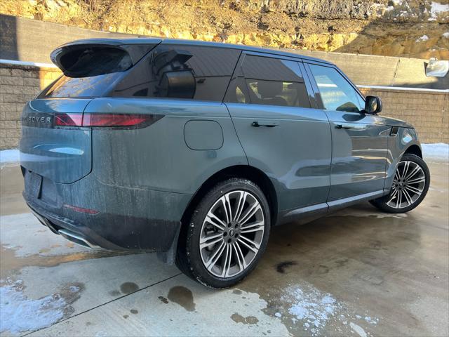 2025 Land Rover Range Rover Sport P360 SE